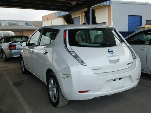 1N4AZ0CP7DC403616 - 2013 NISSAN LEAF S WHITE photo 3