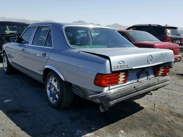 WDBCA32A7EA086358 - 1984 MERCEDES-BENZ 380 SE SILVER photo 3