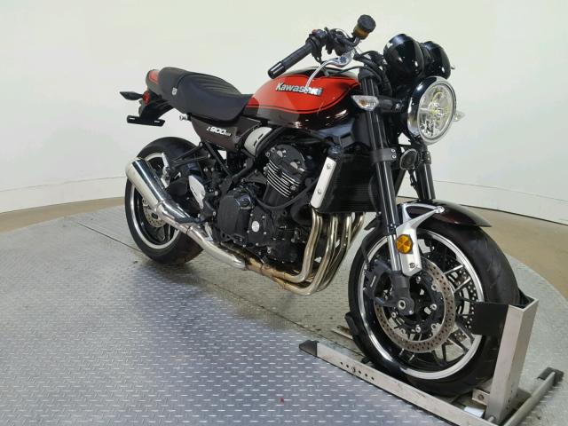 JKAZR2C16JA004699 - 2018 KAWASAKI ZR900 R BROWN photo 2