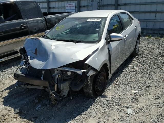 2T1BURHE2EC024055 - 2014 TOYOTA COROLLA SILVER photo 2