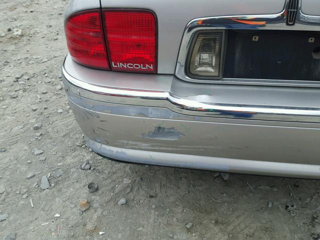 1LNHM86S72Y681031 - 2002 LINCOLN LS Gümüş foto 9