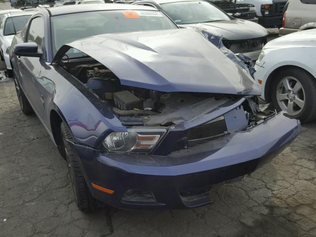 1ZVBP8AN5A5172975 - 2010 FORD MUSTANG BLUE photo 1