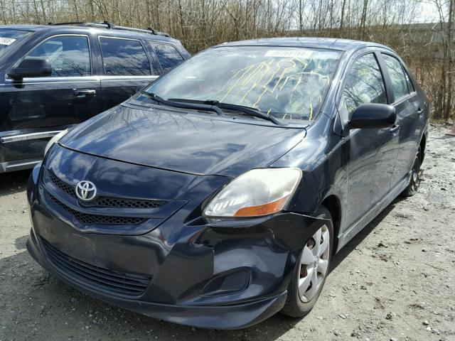 JTDBT923271008679 - 2007 TOYOTA YARIS BLACK photo 2