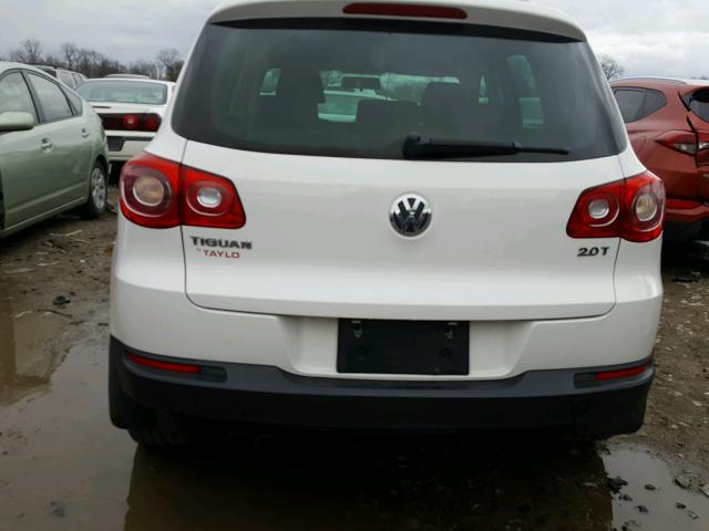 WVGAV75N79W500617 - 2009 VOLKSWAGEN TIGUAN S WHITE photo 9