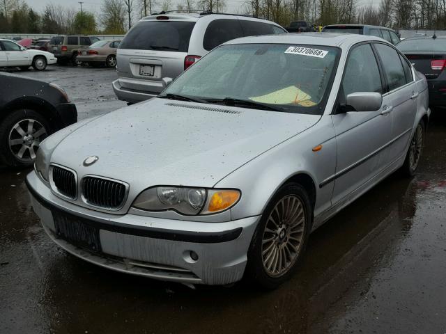 WBAEV53422KM17188 - 2002 BMW 330 I SILVER photo 2