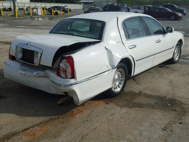 1LNFM81W6WY663661 - 1998 LINCOLN TOWN CAR E WHITE photo 4