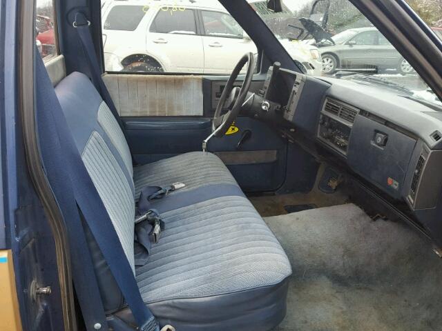 1GCCS14Z2J2252649 - 1988 CHEVROLET S TRUCK S1 BLUE photo 5