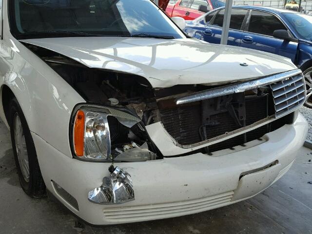 1G6KD54Y04U206060 - 2004 CADILLAC DEVILLE WHITE photo 9