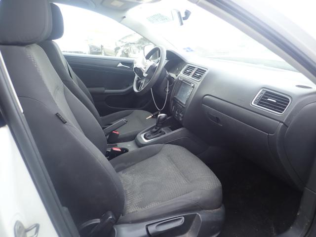 3VW2K7AJ6BM378324 - 2011 VOLKSWAGEN JETTA BASE 白色 照片 5