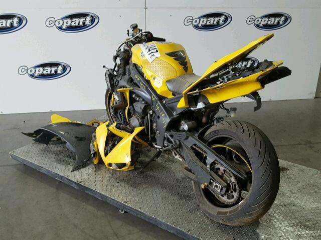 JYARN23EX9A005009 - 2009 YAMAHA YZFR1 YELLOW photo 3