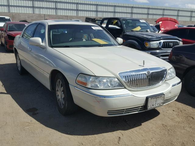 1LNHM82W47Y629906 - 2007 LINCOLN TOWN CAR S BEIGE photo 1