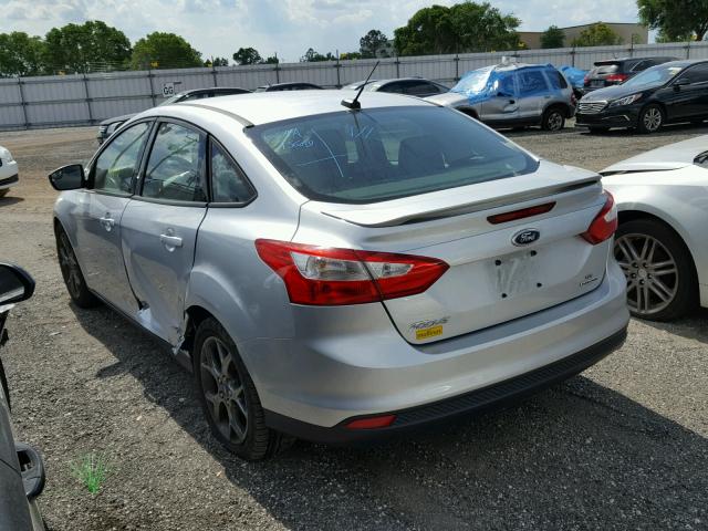 1FADP3F24EL455663 - 2014 FORD FOCUS SE SILVER photo 3