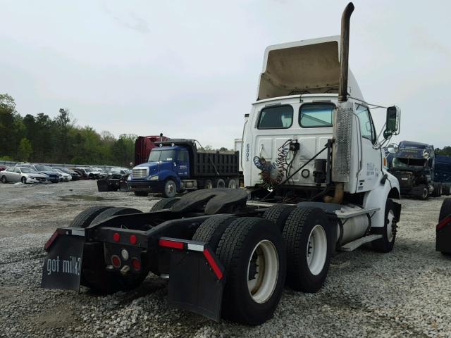 2FWJA3CV66AW47056 - 2006 STERLING TRUCK AT 9500 WHITE photo 4