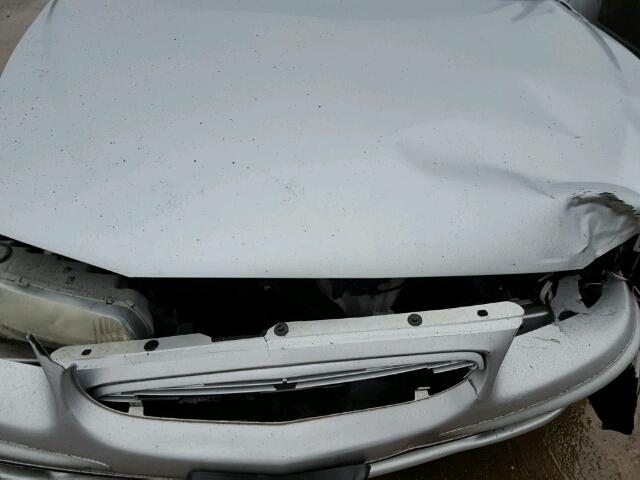 2G4WB52K321226438 - 2002 BUICK REGAL LS 银色 照片 7
