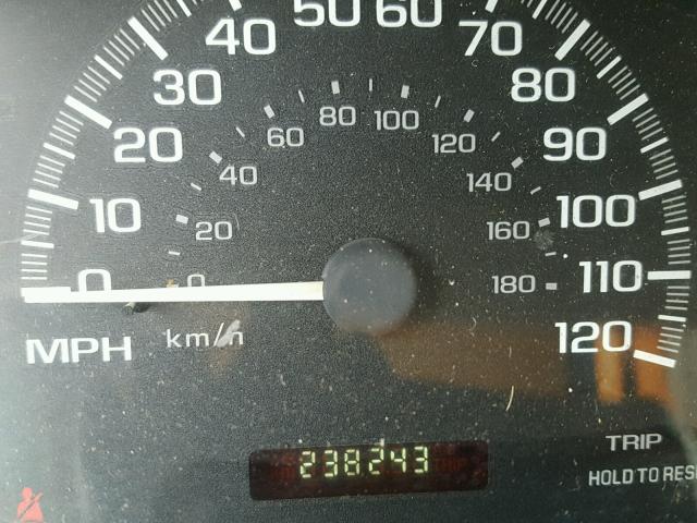 1G1NE52JX1M586218 - 2001 CHEVROLET MALIBU LS 棕色 照片 8