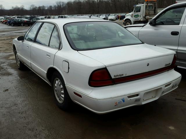 1G3HN52K6V4810460 - 1997 OLDSMOBILE 88 BASE WHITE photo 3