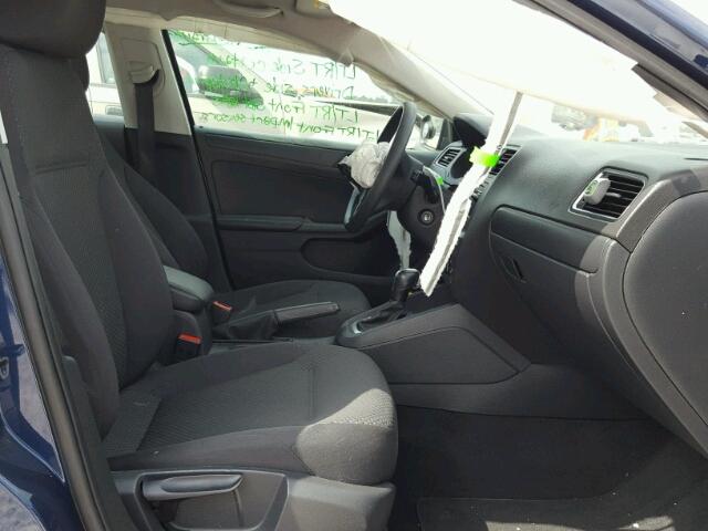 3VW2K7AJ7EM306228 - 2014 VOLKSWAGEN JETTA BASE 蓝色 照片 5