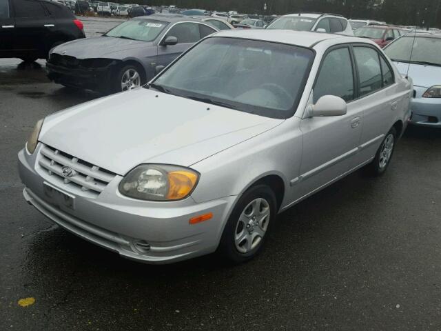 KMHCG45C44U554316 - 2004 HYUNDAI ACCENT GL SILVER photo 2