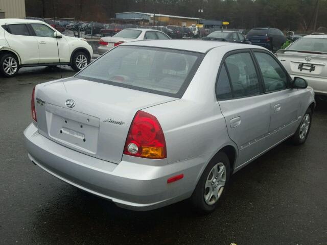 KMHCG45C44U554316 - 2004 HYUNDAI ACCENT GL SILVER photo 4