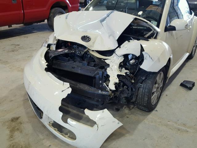 3VWRF31Y69M401474 - 2009 VOLKSWAGEN NEW BEETLE 奶油色 照片 9