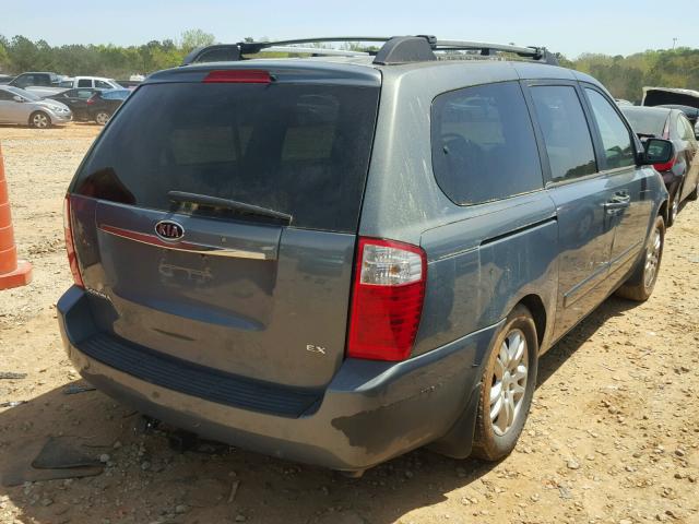 KNDMB233066090298 - 2006 KIA SEDONA EX BLUE photo 4