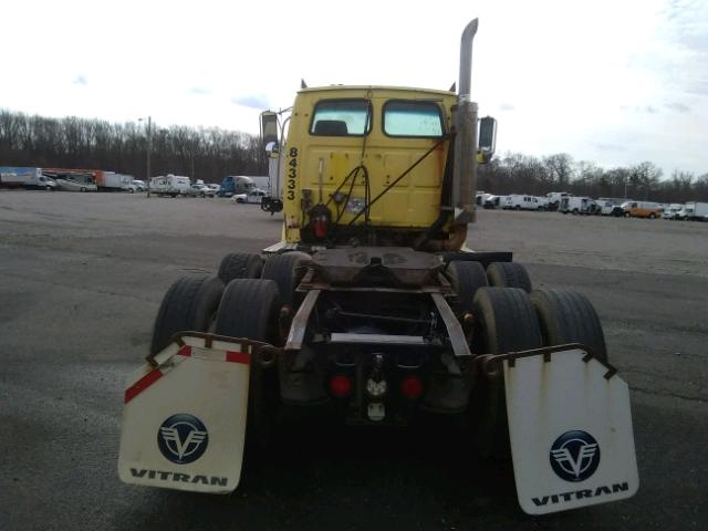 2FWJA3CV24AM76352 - 2004 STERLING TRUCK AT 9500 YELLOW photo 6