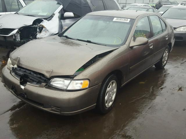 1N4DL01D7WC143924 - 1998 NISSAN ALTIMA XE GOLD photo 2