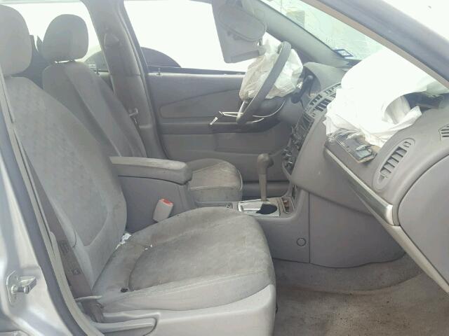 1G1ZT52815F300013 - 2005 CHEVROLET MALIBU LS ვერცხლისფერი ფოტო 5