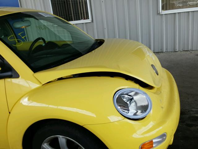 3VWCD31C84M413540 - 2004 VOLKSWAGEN NEW BEETLE YELLOW photo 9