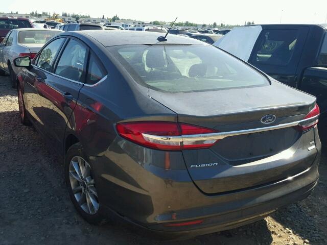 3FA6P0HD4HR253157 - 2017 FORD FUSION SE GRAY photo 3