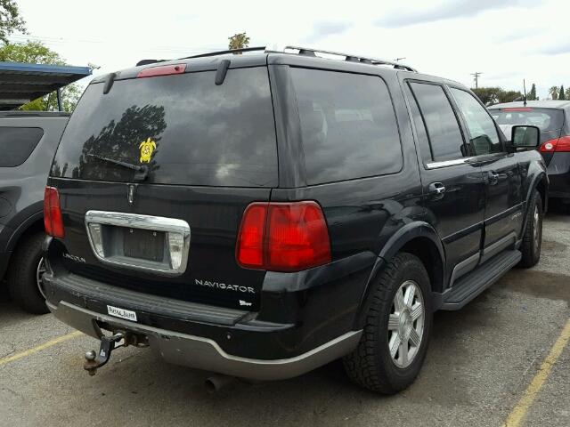 5LMFU28RX3LJ24589 - 2003 LINCOLN NAVIGATOR BLACK photo 4