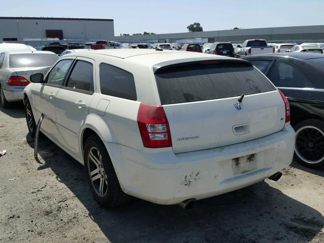 2D4GV58285H683610 - 2005 DODGE MAGNUM R/T WHITE photo 3