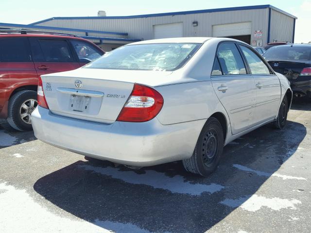 4T1BE32K63U145269 - 2003 TOYOTA CAMRY LE SILVER photo 4