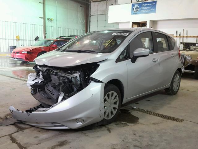 3N1CE2CP3FL407568 - 2015 NISSAN VERSA NOTE SILVER photo 2