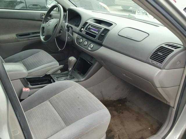 4T1BE30K56U651862 - 2006 TOYOTA CAMRY LE SILVER photo 5