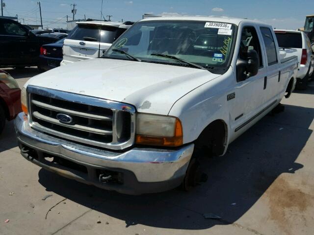 3FTNW21F3YMA40195 - 2000 FORD F250 SUPER WHITE photo 2