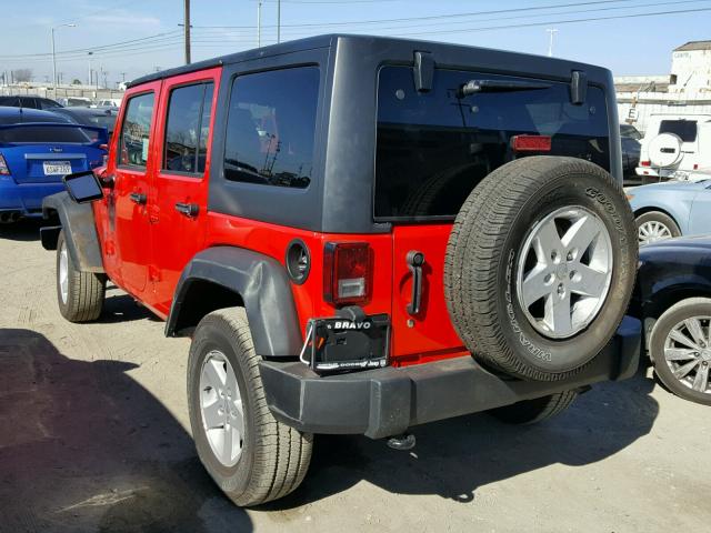 1C4BJWDGXHL732226 - 2017 JEEP WRANGLER U RED photo 3