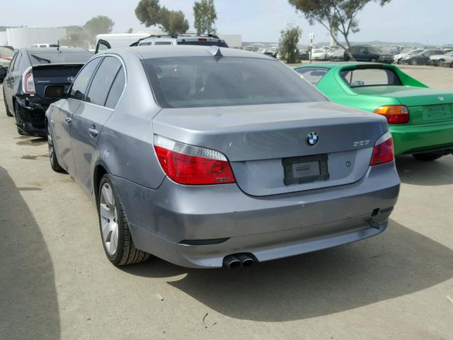 WBANA535X4B851074 - 2004 BMW 525 I SILVER photo 3