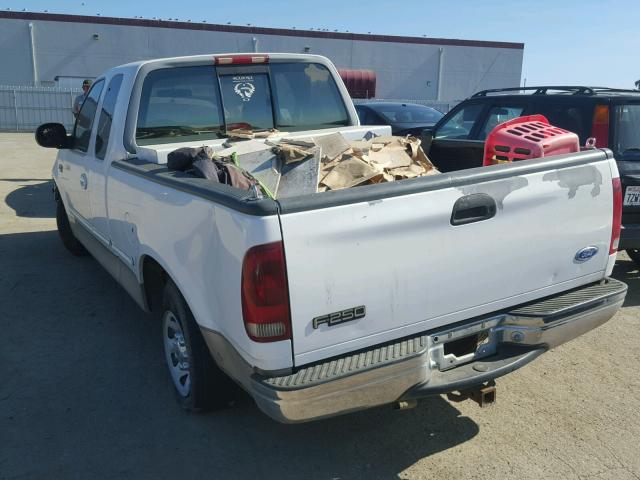 1FTEX27L3VKC74737 - 1997 FORD F250 WHITE photo 3