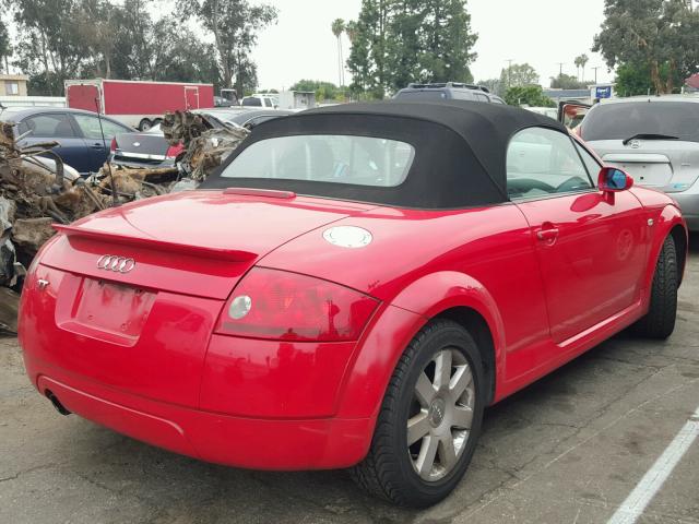 TRUTC28N731003885 - 2003 AUDI TT RED photo 4