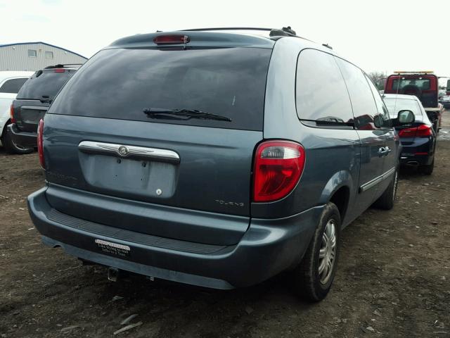 2C4GP54L65R237911 - 2005 CHRYSLER TOWN & COU BLUE photo 4