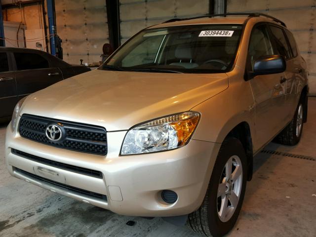 JTMBD33V675102728 - 2007 TOYOTA RAV4 GOLD photo 2