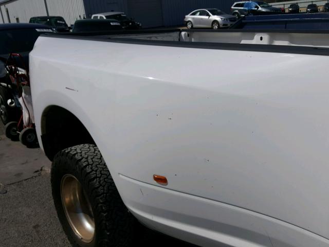 3D73Y4CLXBG570191 - 2011 DODGE RAM 3500 WHITE photo 9