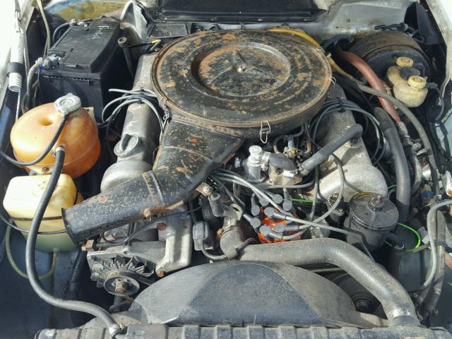 10704412017930 - 1974 MERCEDES-BENZ 450 WHITE photo 7