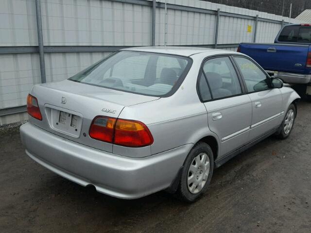 2HGEJ6612YH559256 - 2000 HONDA CIVIC BASE SILVER photo 4