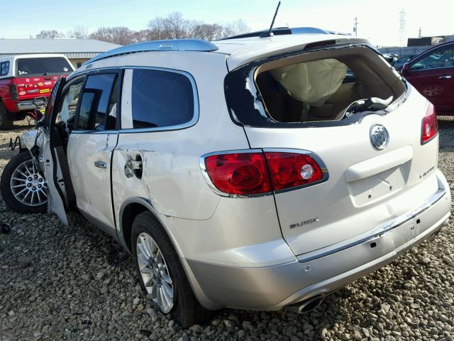 5GALRAED7AJ100940 - 2010 BUICK ENCLAVE CX WHITE photo 3