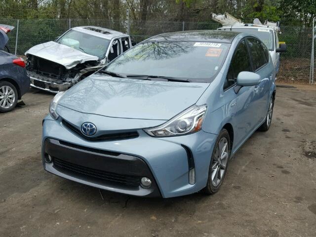 JTDZN3EU0GJ049094 - 2016 TOYOTA PRIUS V GREEN photo 2