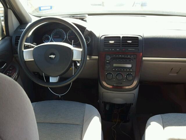1GBDV13W68D198228 - 2008 CHEVROLET UPLANDER I 白色 照片 9