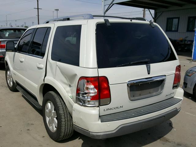 5LMEU68H53ZJ49987 - 2003 LINCOLN AVIATOR WHITE photo 3