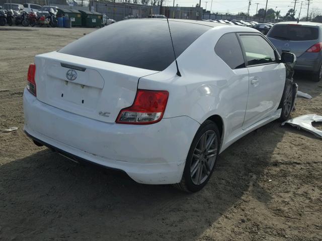 JTKJF5C76B3005805 - 2011 TOYOTA SCION TC 白色 照片 4